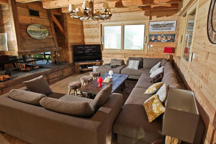 Chalet pour 16 personnes, avec jacuzzi et jardin à Risoul - 4