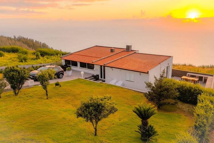 Location de vacances pour 5 personnes, avec jardin et vue dans Achadas da Cruz - 3