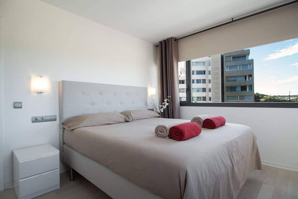 Ganze Wohnung, Schöne 2 Schlafzimmerwohnung In Marina Botafoch in Talamanca, Ibiza Stadt