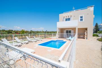 Ferienhaus für 10 Personen, mit Pool und Garten in Tavira