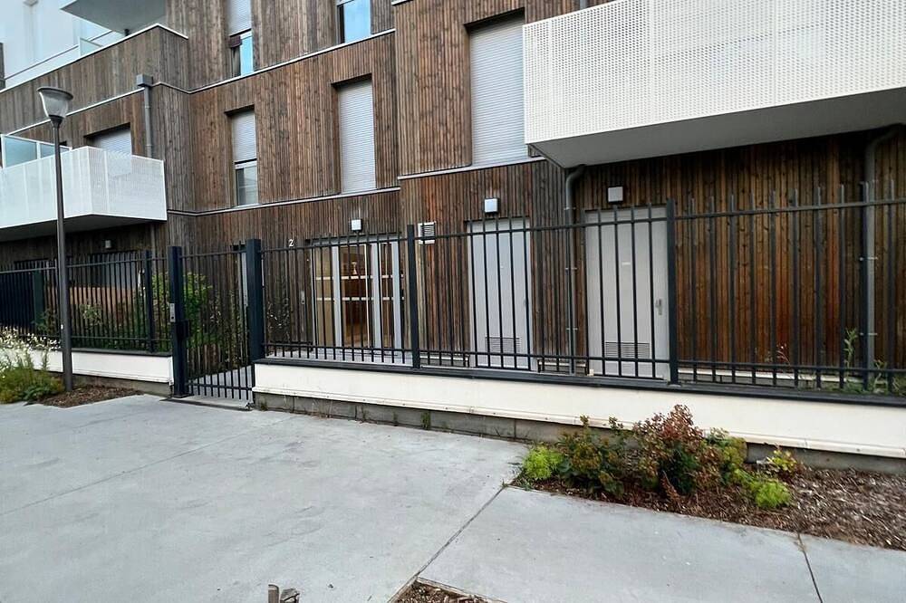Entire apartment, Bright apartment in Cergy in Cergy, Val-d'Oise