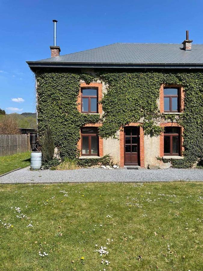 Location de vacances pour 7 personnes, avec jardin et terrasse dans Laviot - 3