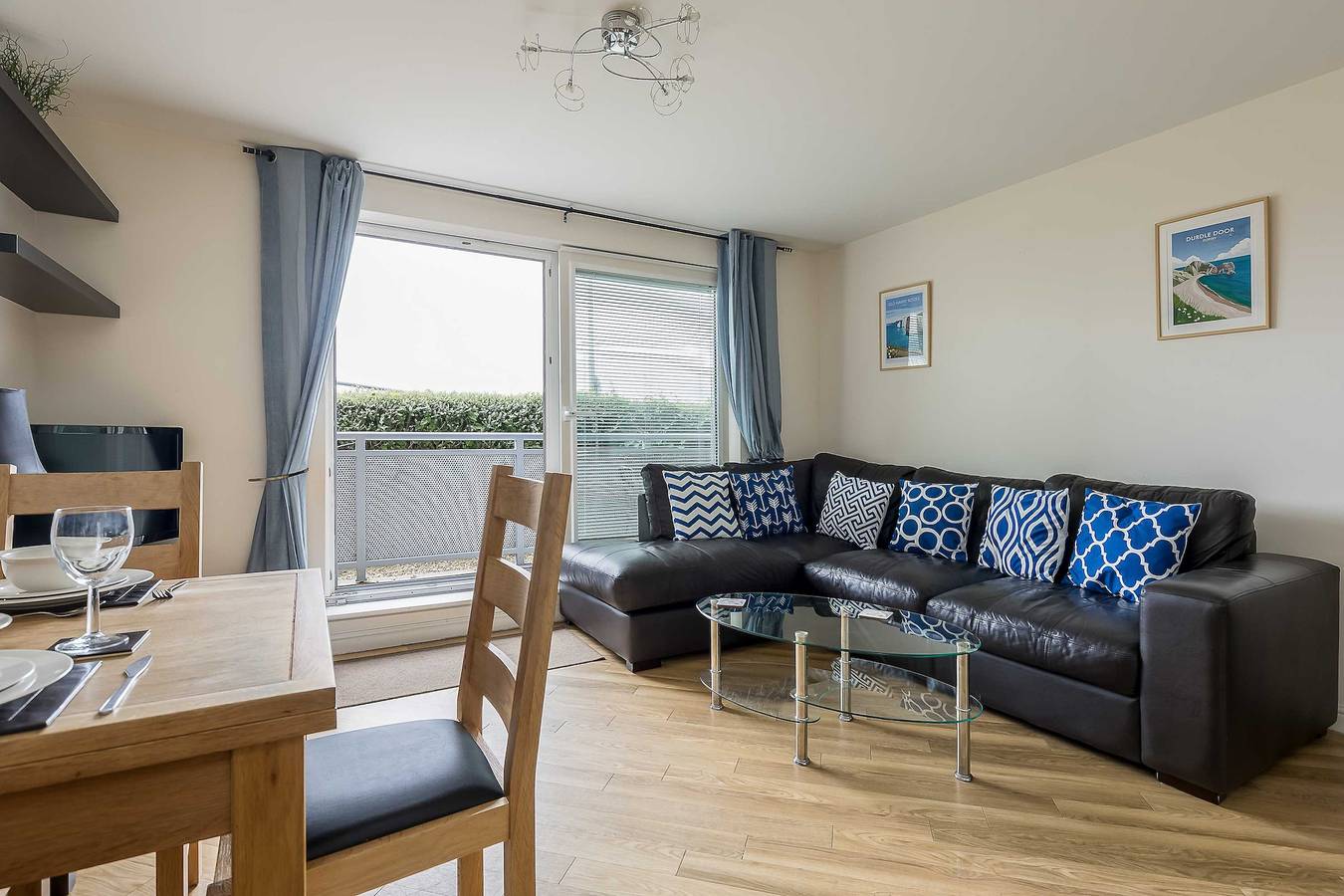 Entire apartment, Bay Retreat - Moments from Hamworthy Park in Poole, Poole Harbour