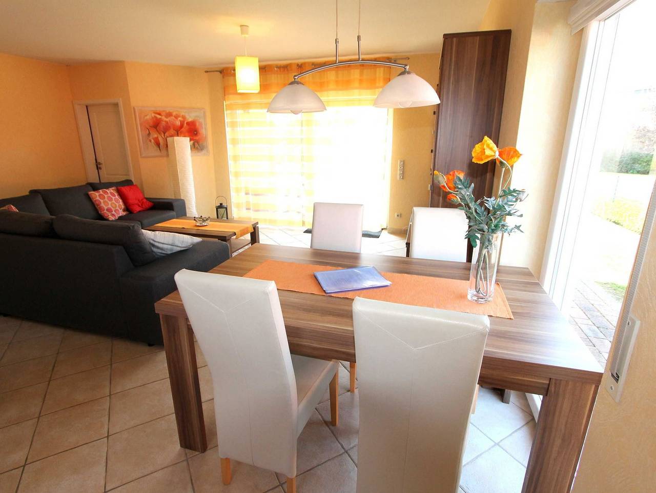 Ganze Ferienwohnung, Ferienhaus Sonnenschein - Ferienhaus >Sonnenschein in Rerik, Neubukow-Salzhaff