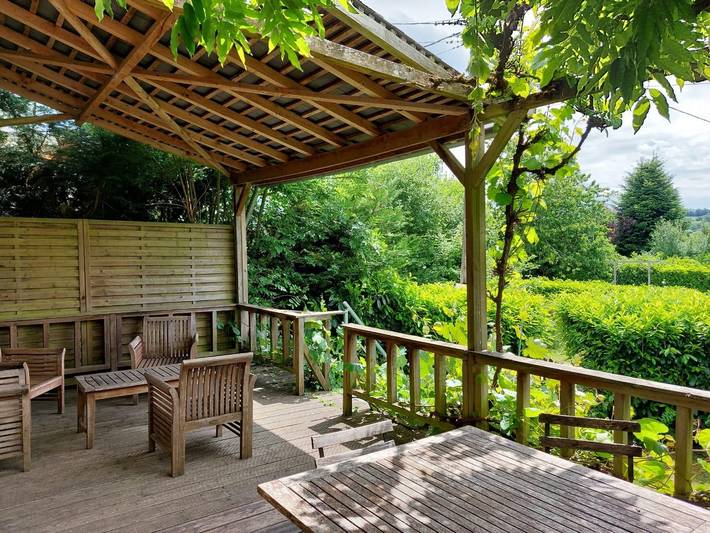 Renoviertes Ökogite im Herzen von Morvan mit Garten und Wlan in Ouroux-en-Morvan, Naturpark Morvan