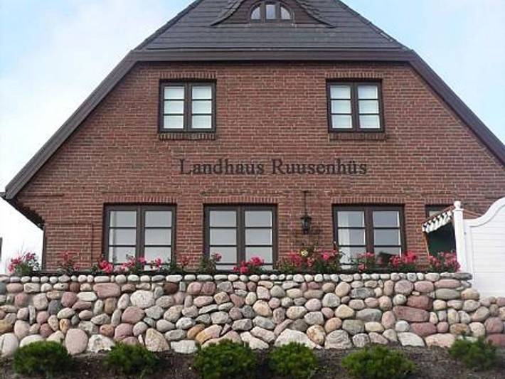 Ganze Ferienwohnung, Landhaus Ruusenhüs - Landhaus Ruusenhüs App. Ruu 01 in Rantum, Sylt (Gemeinde)