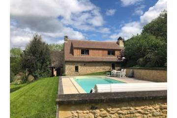 Gîte pour 8 personnes à Sergeac