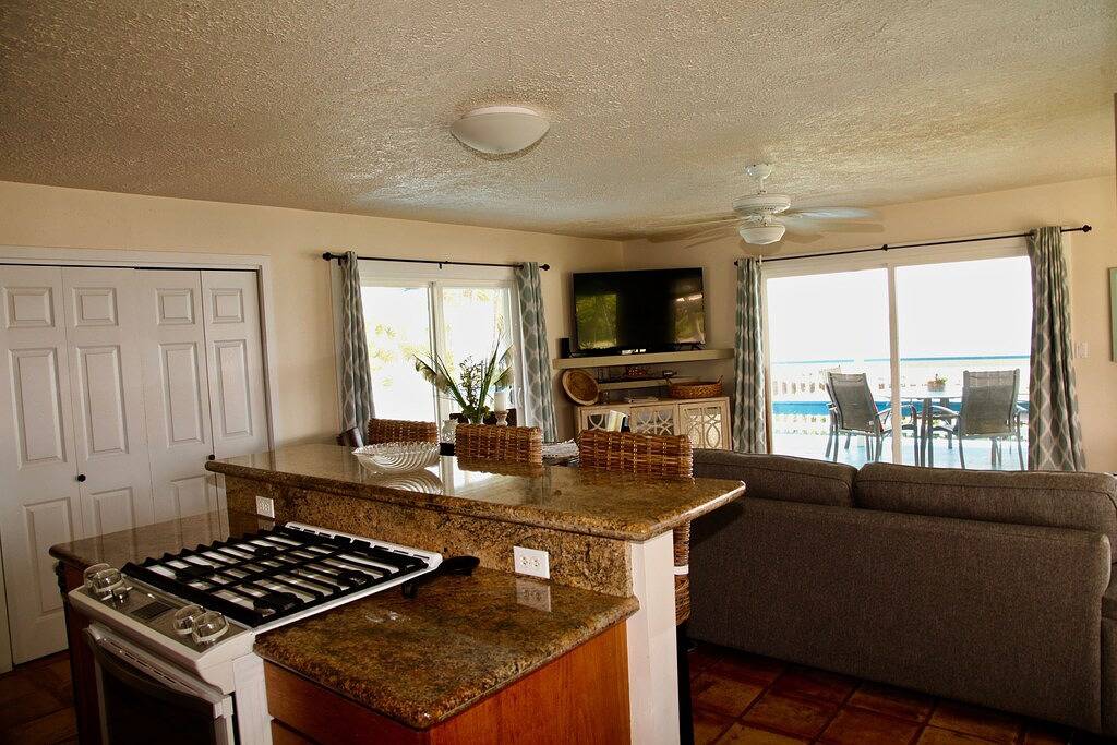 Beach Rental for 6 Guests in Koloa, Kauai