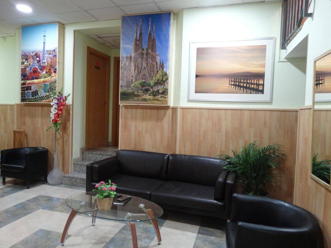 Hostal Mont Thabor in Centro Barcelona, Barcelona