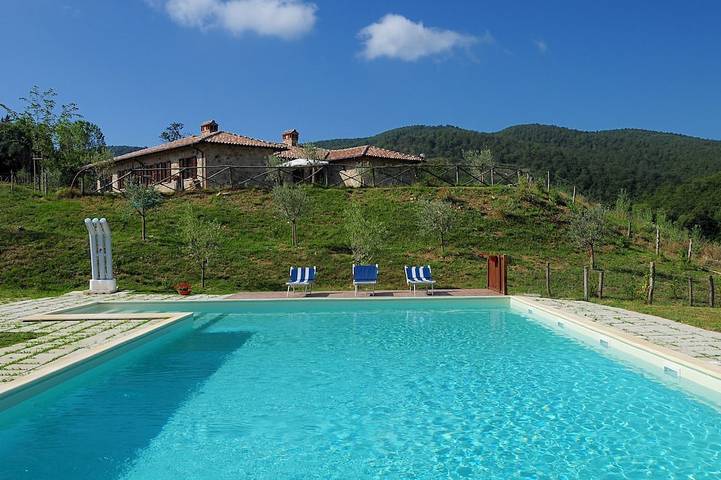 Agriturismo for 4 people, with garden and pool - 1