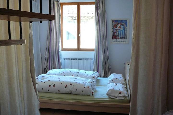 Location de vacances pour 4 personnes, avec terrasse, animaux acceptés à Pompignan - 2