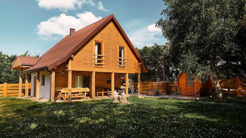 Dom dla 6 osób, z sauna i taras oraz ogród w Jezioro Żarnowieckie