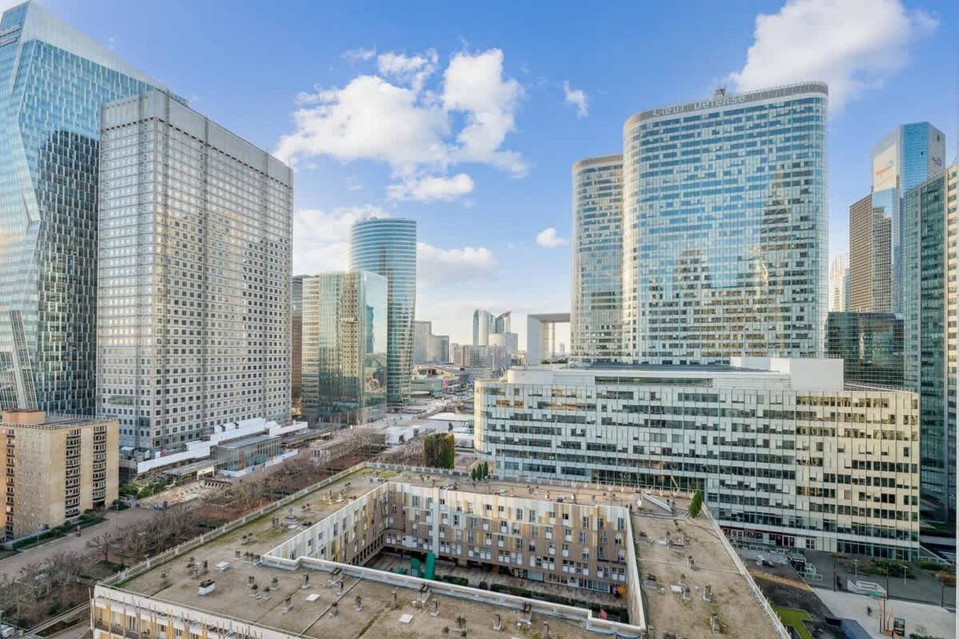 Apartamento entero, Exceptional terrace apt - La D  fense - Bail Mob in Courbevoie, Altos del Sena