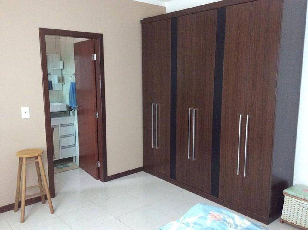 Mieten Sie Haus am Strand das ganze Jahr 200 Meter vom Meer entfernt in São Francisco do Sul, Baía da Babitonga