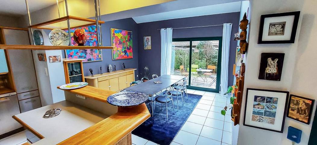 Location de vacances pour 8 personnes, avec piscine ainsi que jardin et vue à Calais - 4