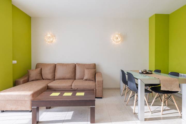 Apartamento entero, Apartamento 'Bapu' con Balcón y Wi-Fi in La Aldea, Delta del Ebro