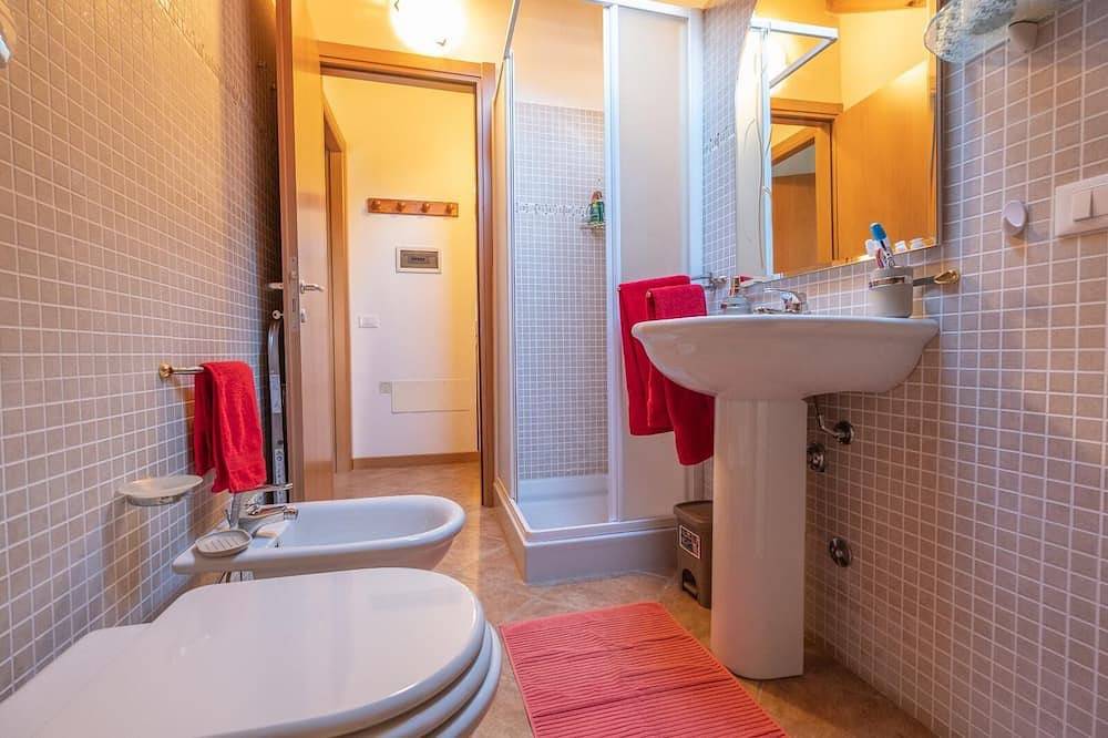 Appartamento intero, Happy Guest Apartments Alpin Chalet Borno in Borno, Prealpi Bergamasche Orientali