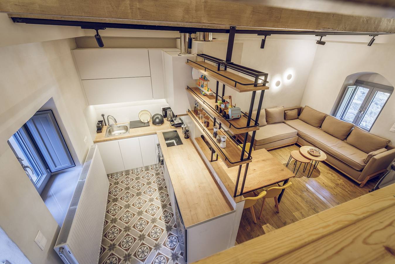 Studio entier, Studio familial design au cœur du village historique de Lagadia in Région du Péloponnèse