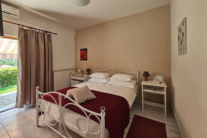 Ferienwohnung für 2 Personen, mit Balkon/Terrasse in Moscenicka Draga