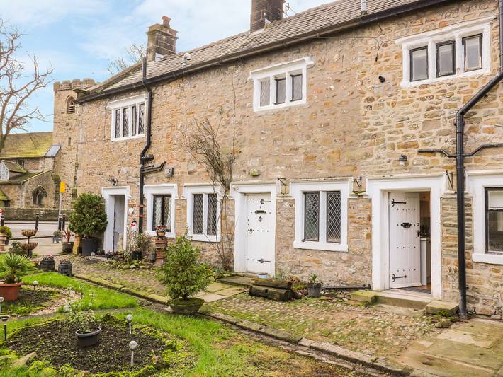 Holiday home for 2 people, with garden, with pets in Ribble Valley