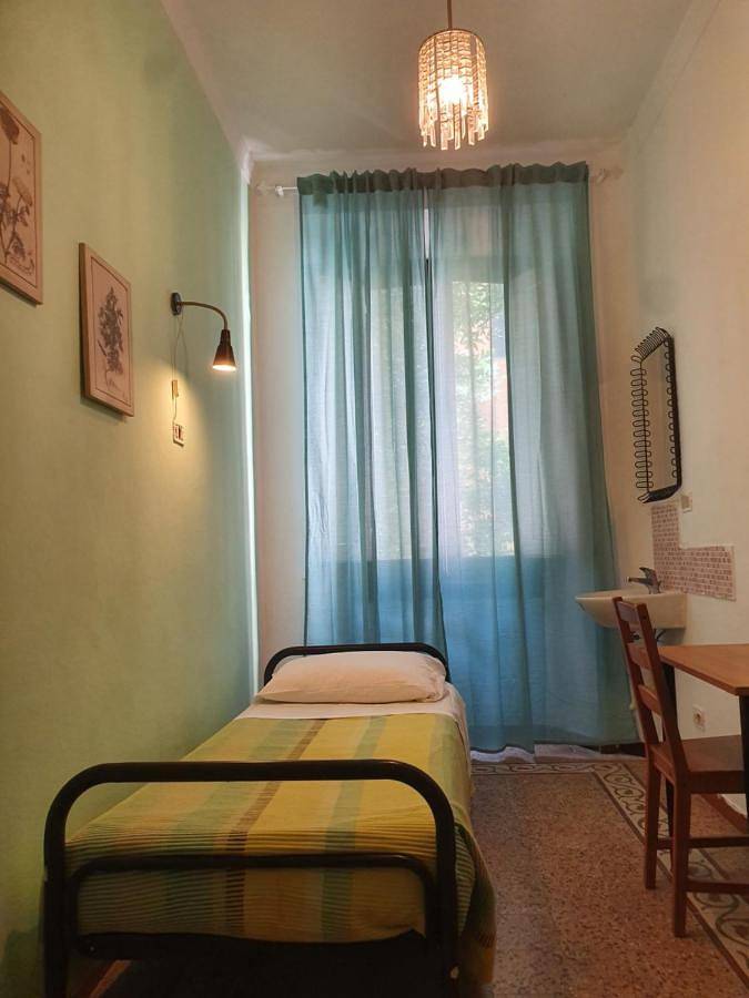 Guesthouse for 1 person with terrace in Florence city center, Florence