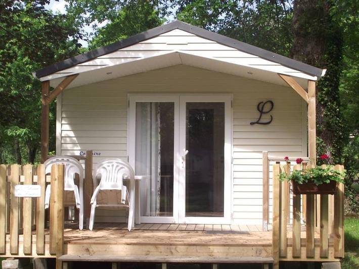 Bungalow für 2 Personen, mit Kinderpool in der Auvergne - 2
