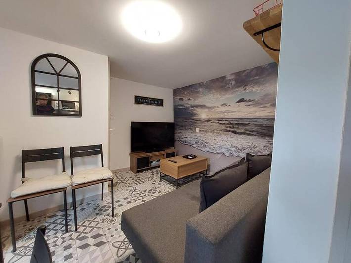 Gîte pour 2 personnes, avec vue et terrasse à Prugnanes - 4