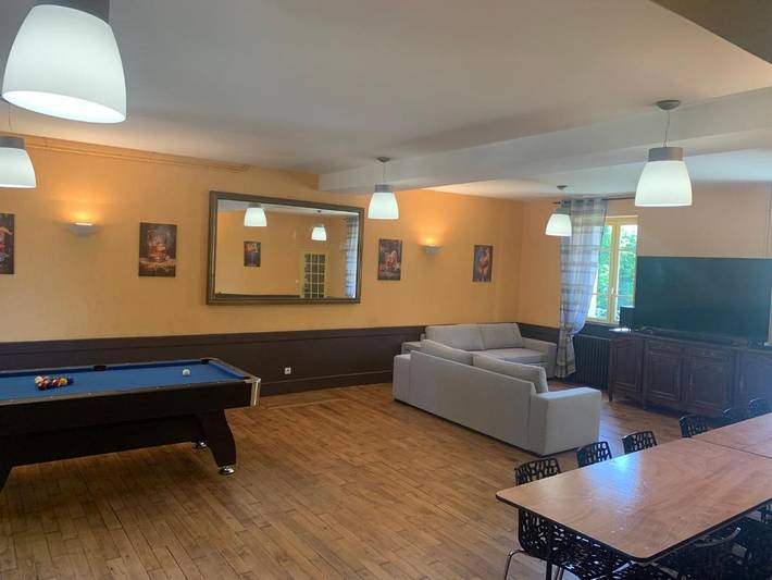 Location de vacances pour 15 personnes, avec jardin et vue à Pionsat - 3