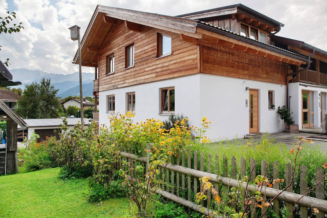Geheel appartement, Appartement 'Ferienwohnung Pflegersee' met uitzicht op de bergen, eigen terras en Wi-Fi in Garmisch-Partenkirchen, Beierse Alpen