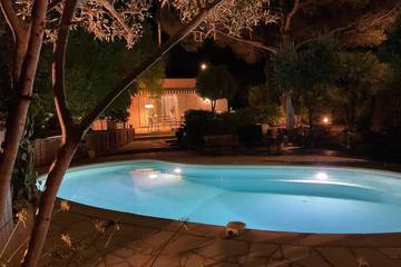 Villa pour 8 personnes, avec jardin dans Boulouris
