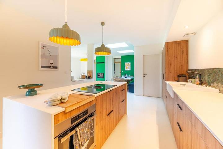 Location de vacances pour 10 personnes, avec vue ainsi que jardin et terrasse, animaux acceptés dans Plage Du Port Meleu Prefailles - 3