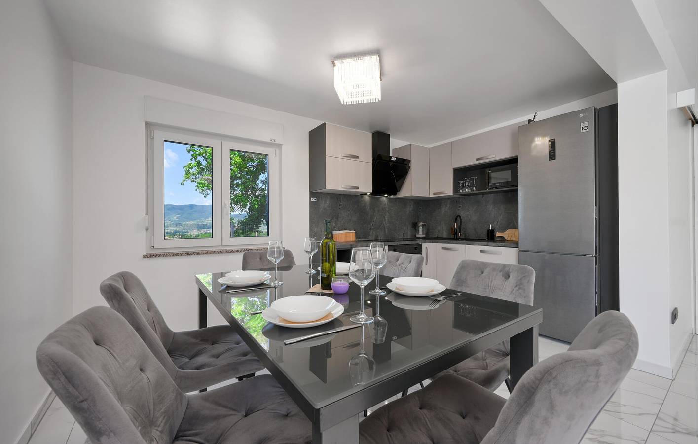 Gezellig appartement met 2 slaapkamers, zwembad, wifi en toegang tot de rivier in Općina Kraljevec na Sutli, Krapina-Zagorje