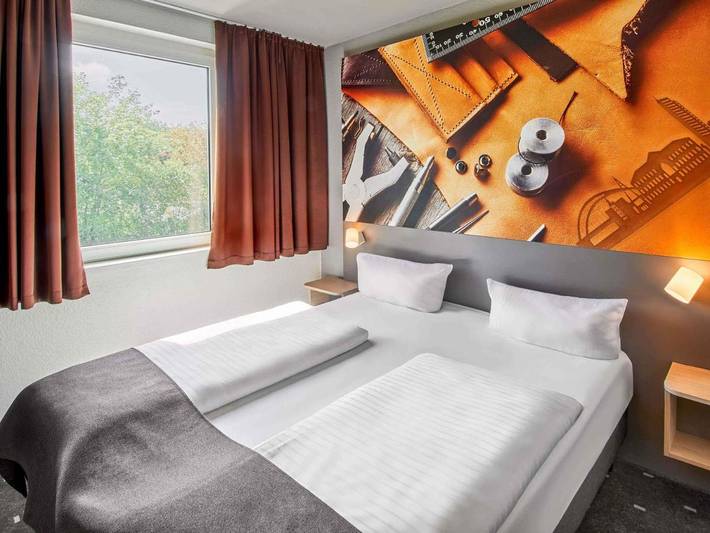 Hotel para 3 personas - 1