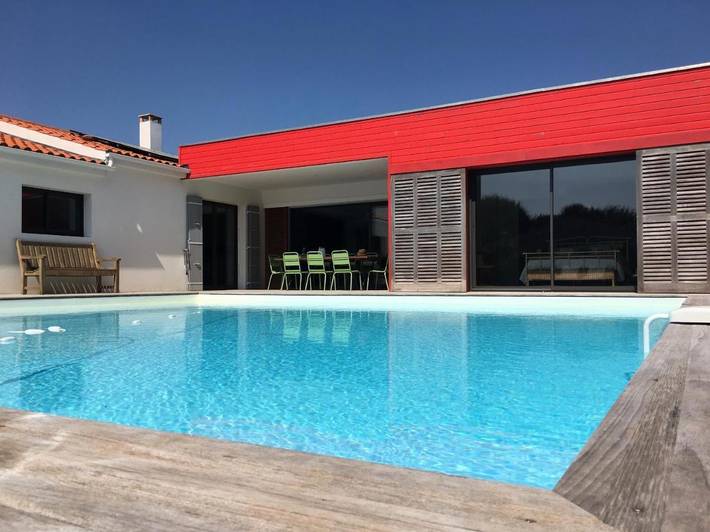 Maison d’hôte pour 2 personnes, avec Terrasse et Jardin ainsi que Piscine et Sauna