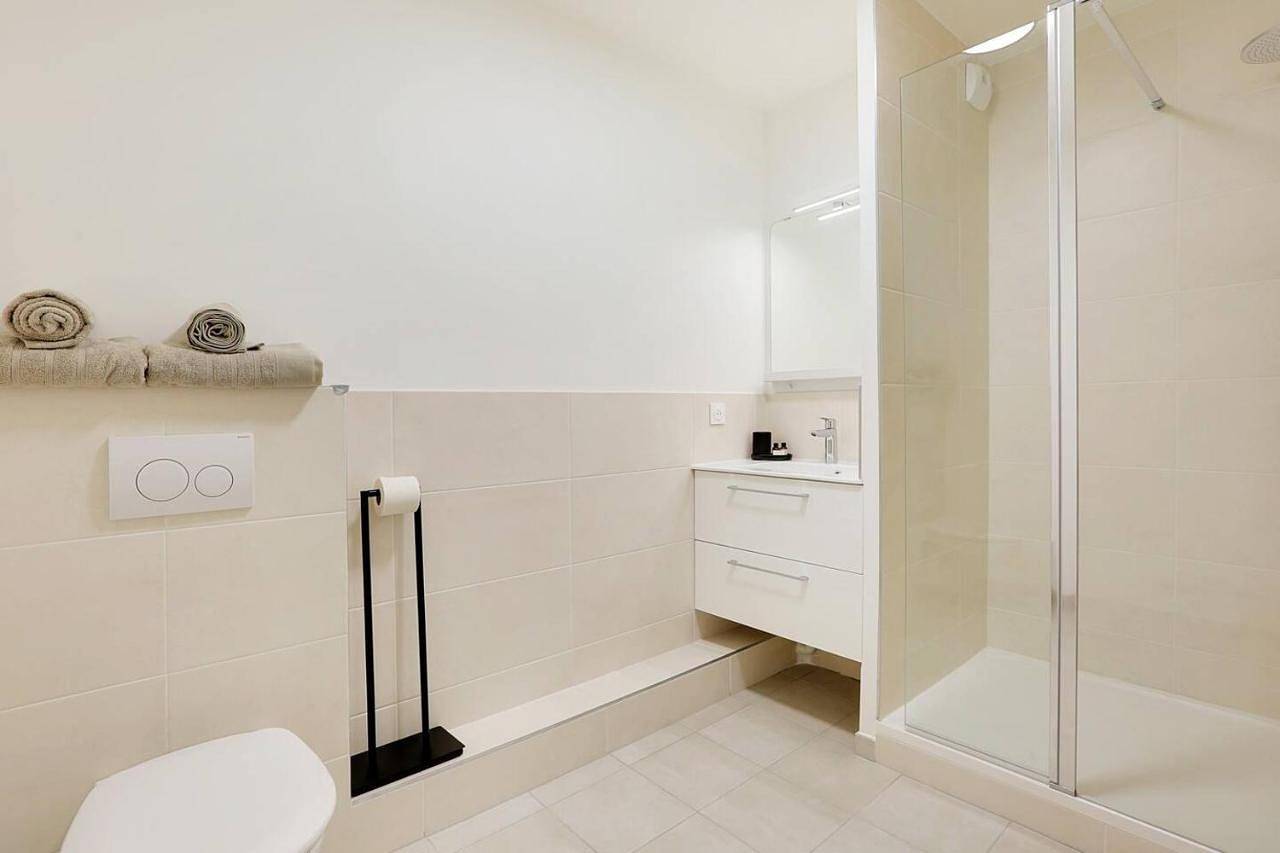 Appartement entier, La Résidence Alpha Viroflay 301 - Duplex 2 chambres - 6 pers in Viroflay, Yvelines