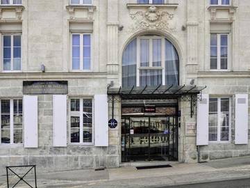 Hôtel pour 2 personnes, avec jardin, animaux acceptés à Angoulême