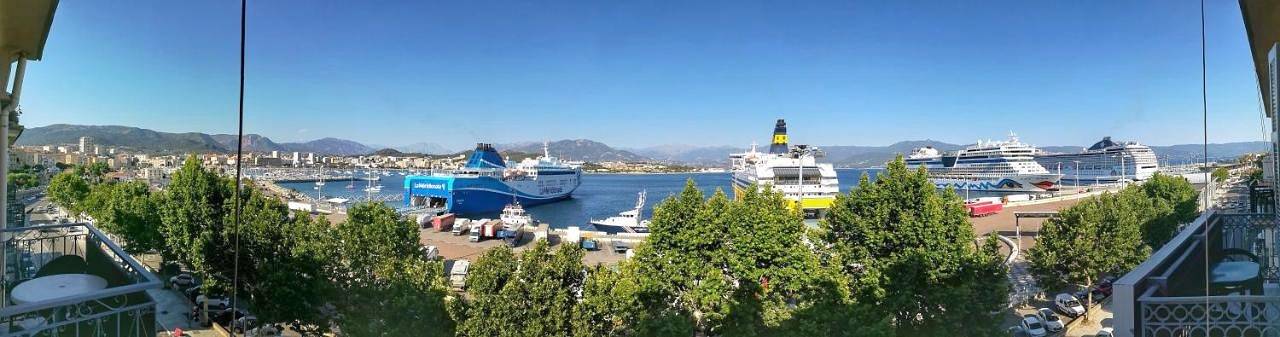 Hotel le Dauphin in Ajaccio, Golfe D'Ajaccio