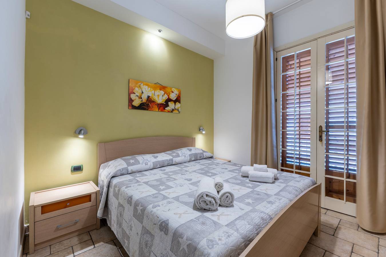 Entire apartment, Apartment 'Appartamento Timone' with Private Terrace, Wi-Fi and Air Conditioning in Marina di Ragusa, Ragusa Province