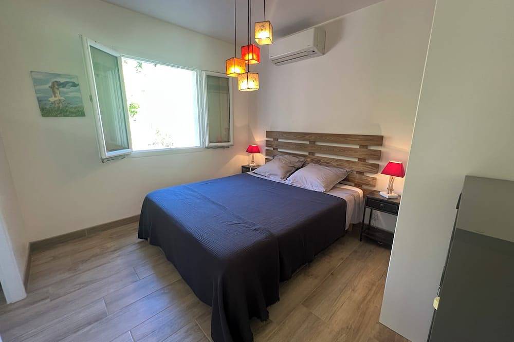 Maison de Plain Pied, à la Campagne, Avec Accès Rivière, à 7 Minutes de Lorgues in Saint-Antonin-du-Var, Brignoles Region