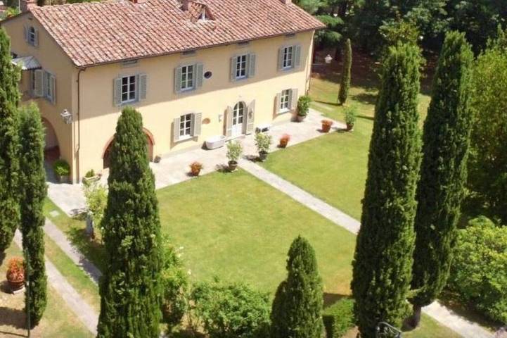 Location de vacances pour 7 personnes, avec jardin et piscine dans Orentano - 3