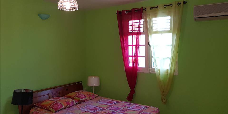 Gîte pour 6 personnes, avec piscine ainsi que jardin et terrasse dans Pointe-à-Pitre - 4