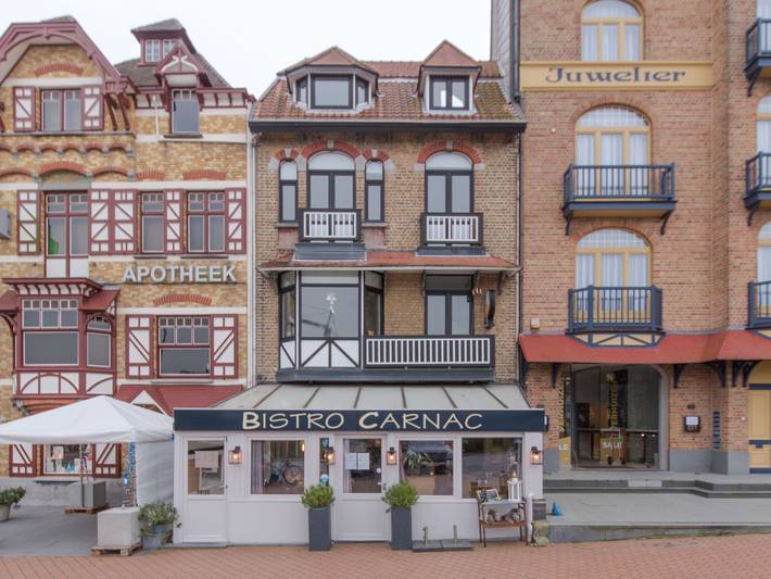 Geheel appartement, Carnac View - top floor appartment in De Haan, Belgische Kust