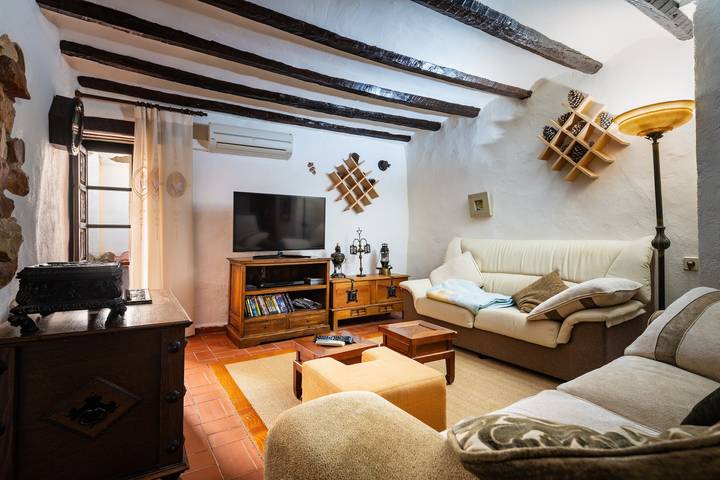 Casa rural 'Casa Retiro Vilafames' con vistas a la montaña, terraza privada y aire acondicionado in Villafamés, Provincia de Castellón