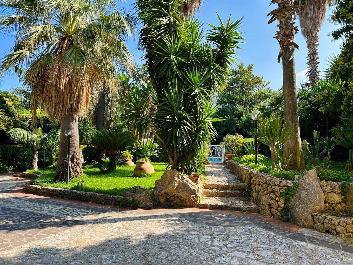 Villa with Private Pool in Carini, Provincia di Palermo