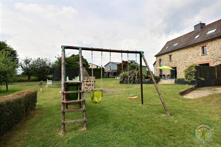 Gîte pour 12 personnes, avec terrasse et jardin à Guignen - 3