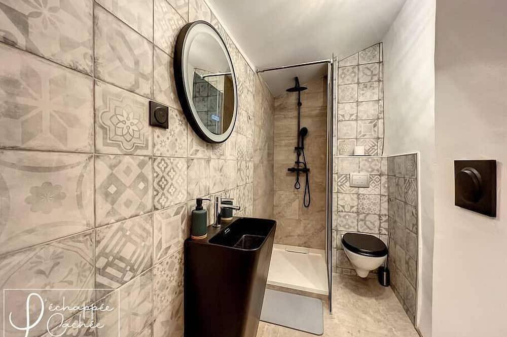 L’ Échappée Cachée - Gîte de Charme - Spa - Sauna - Massage in Saint-Étienne-de-Fontbellon, Ardèche
