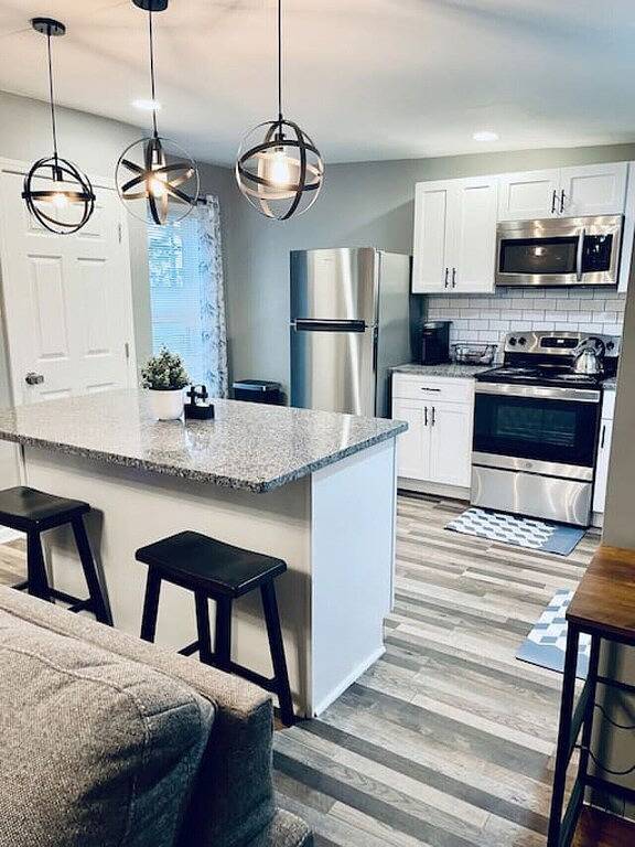 Newly Renovated Home, Fenced Yard, Rec Room with Foosball and Wifi! in East Point, Fulton County