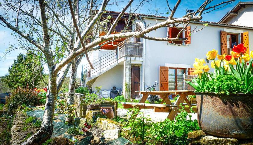Location de vacances pour 4 personnes, avec Balcon et Terrasse à Grand-Brassac