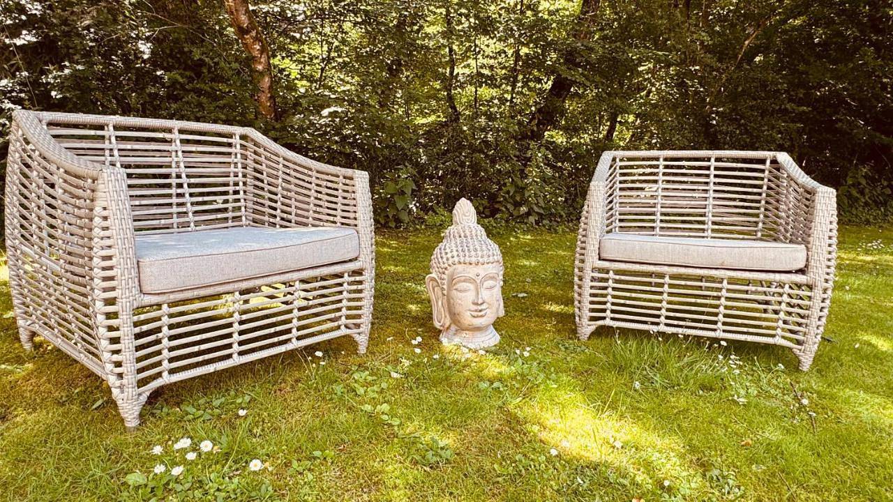 Klimaanlage, 5 Sterne Villa Bahnhoftraum, 333 qm, 1200qm Garten, virtueller Rundgang, Dachterrasse, Whirlpoolbadewanne in Braunfels, Lahn-Dill-Kreis