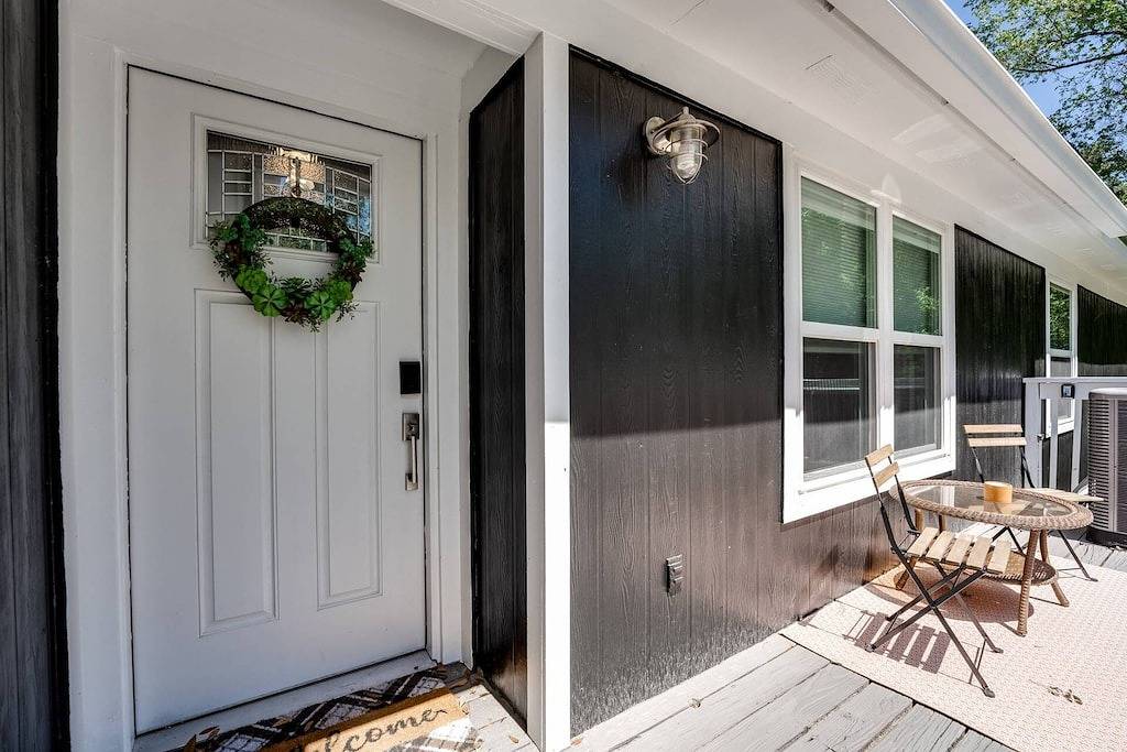 Amazing Home on Black Creek |Watersports Fun |Hot Tub |Firepit |Bbq |Boat Parking|Close to Boat Ramp in Clay County (FL)